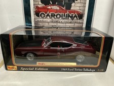 1:18 MAISTO SPECIAL EDITION -
