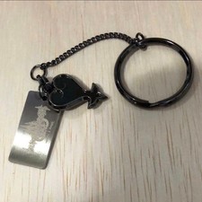 Collezione Charm Keyblade Kingdom Hearts usato, piccoli segni di usura, da collezione