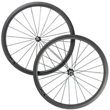 Cerchi in carbonio profondità