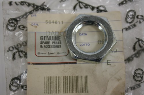 Dado perno braccio oscillante