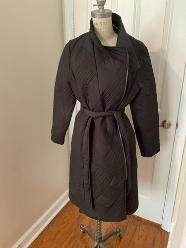 Cappotto trapuntato nero