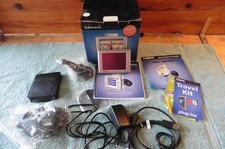 Garmin Nuvi 350 GPS Navigazione Bundle Supporto Caricabatteria Auto e Casa Istruzioni