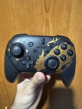 Monster Hunter Rise Limited edition Controller PRO switch **Nuovo**