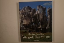 239912 Christo WRAPPED TREES TASCHEN Fondation Beyeler and Berower Park, Riehen,