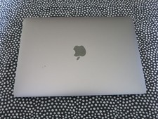 Apple Macbook Pro A1989 con