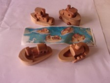 kinder ferrero  NAVI IN LEGNO K98  nr. 85-86-87-88