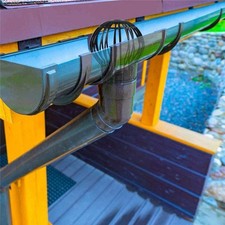 Copertura tetto grondaia filtro scarico casa foglie muschio plastica protezione