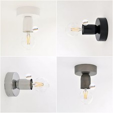 Portalampada a muro in metallo, attacco E27.  Da parete e soffitto.