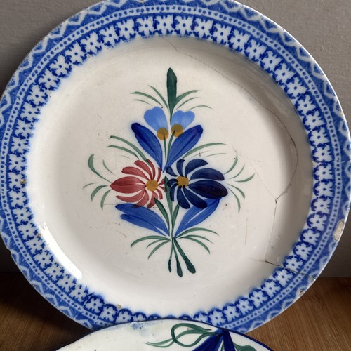 Due grandi piatti ceramica - grandi,