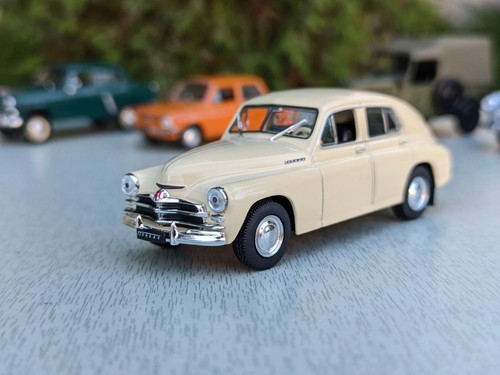 Auto sovietica pressofusa gaz - sovietica,