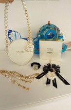 Chanel buauty Case E Trousse