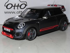 Ottomobile OT407 1:18 Mini