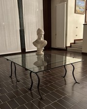 Tavolo basso in cristallo e