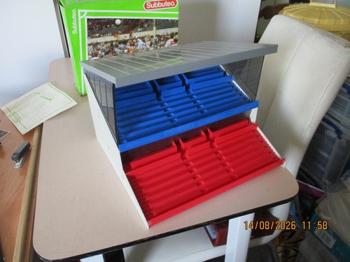 Tribuna stadio subbuteo - stadio,