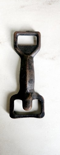 Apribottiglie antico - apribottiglie,