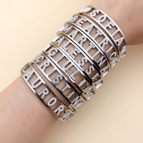 Gioiello bracciale rigido con - gioiello,