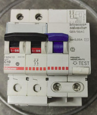 Bticino F82H/10 C10 Salvavita G23/32AC 30mA 400V 2P Magnetotermico