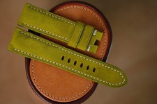 Cinturino in camoscio verde