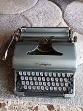 macchina da scrivere remington