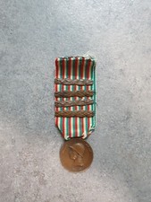 CONIATA BRONZO NEMICO CAMPAGNA ITALO AUSTRIACA 1915/1918 + 4 BARRETTE 