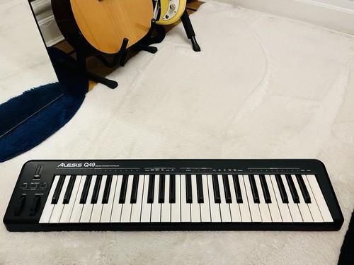 Alesis q49 usb midi - alesis,