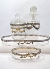 VITTORIAN SET TOILETTE ORMOLU