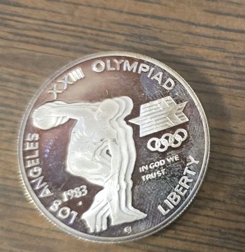 Dollaro argento olimpico - , 1983