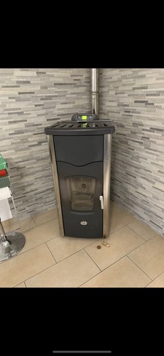 Stufa pellet idro 28kw - a,