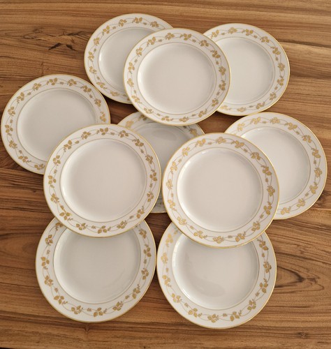 Assiettes porcelaine blanche - porcelaine,
