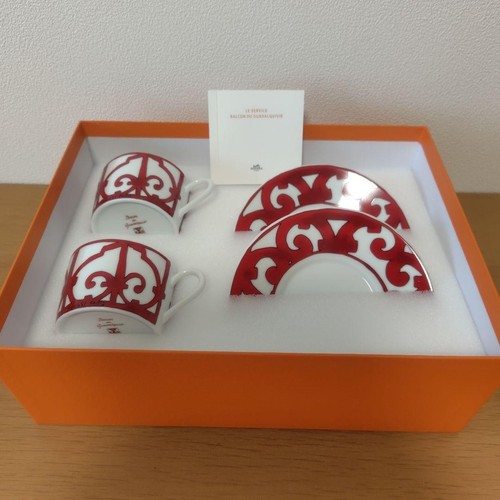 Set stoviglie piattino tazza