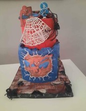 Torta Scenografica Spiderman In Polistirolo Per Compleanno (chiedi x altri temi)