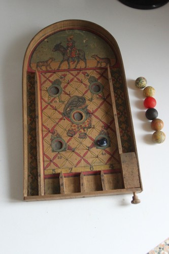 Antico gioco con palline