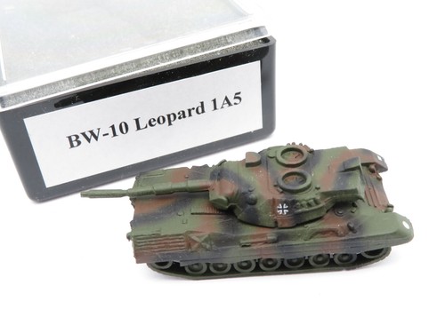 341n toys bw 10 - dm,