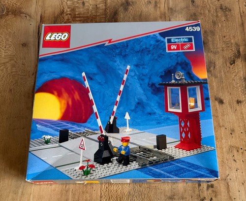 Lego vintage train 4539 - 9v,