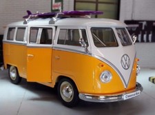 VW Split 1962 T1 Camper Surfer Yellow Bus 1:24 tavola da surf modello Welly Surf