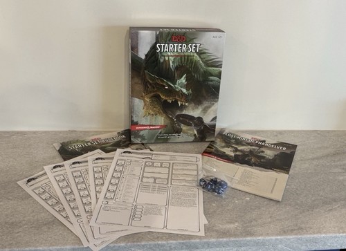 Dungeons dragons starter set - dungeons,