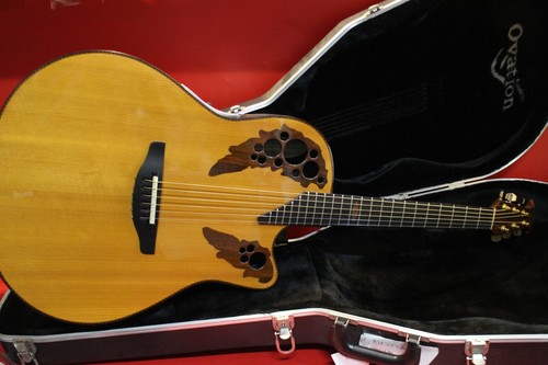 Uesd ovation collectors 2003 - uesd,