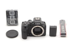 Canon EOS R7 conta meno di