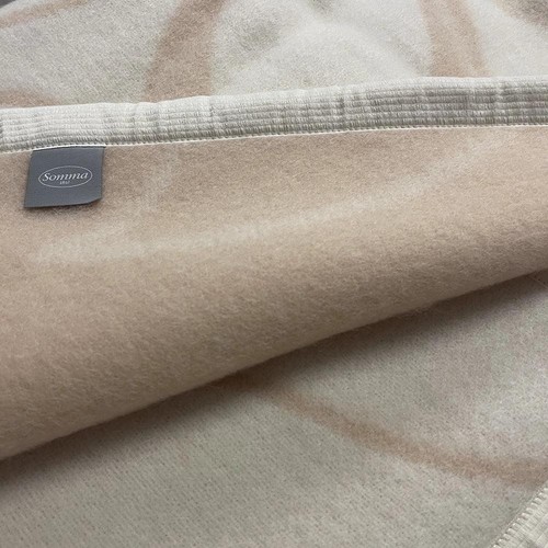 Somma coperta per letto - somma,