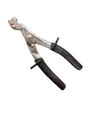 Beta 1121, PINZA