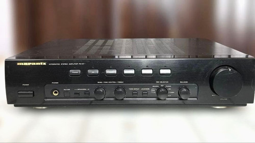 Amplificatore stereo integrato