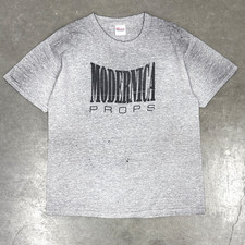 T-shirt Modernica vintage anni