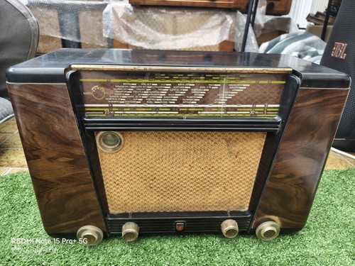 Antica radio valvole - antica,