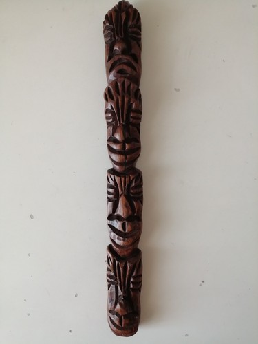 Scultura totem tiki - totem, legno