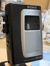 SONY PORTABLE CASSETTE PLAYER