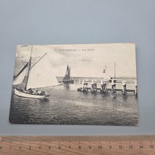 Vintage Postcard QUISTREHAM