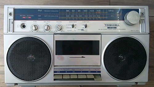 Toshiba 80s vintage - -,