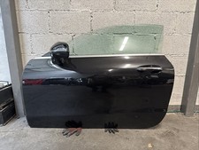 Porta anteriore lato