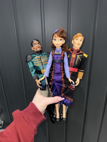 Disney store frozen - store, regina