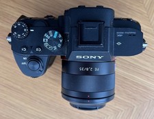 Sony Alpha A7 III 24.2MP FULL